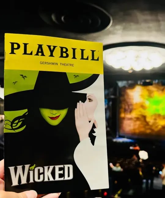 Hotels near Gershwin Theatre