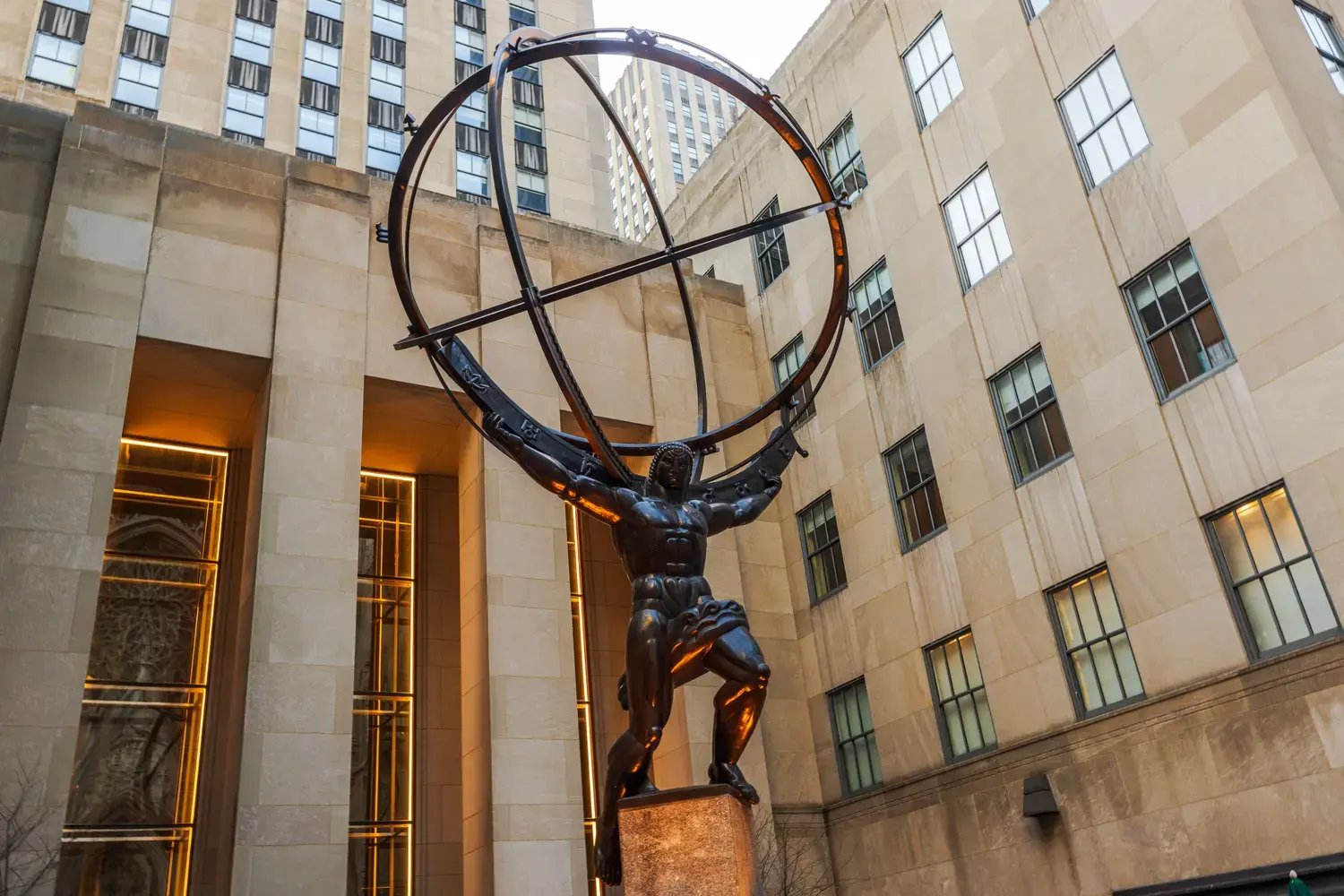 Rockefeller Center - Image by Mulevich / Shutterstock.com